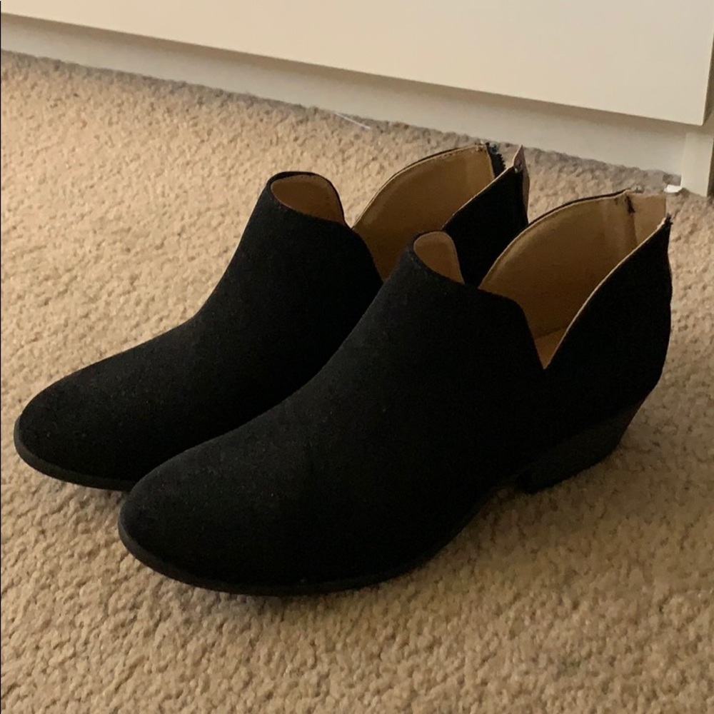 Ankle boots